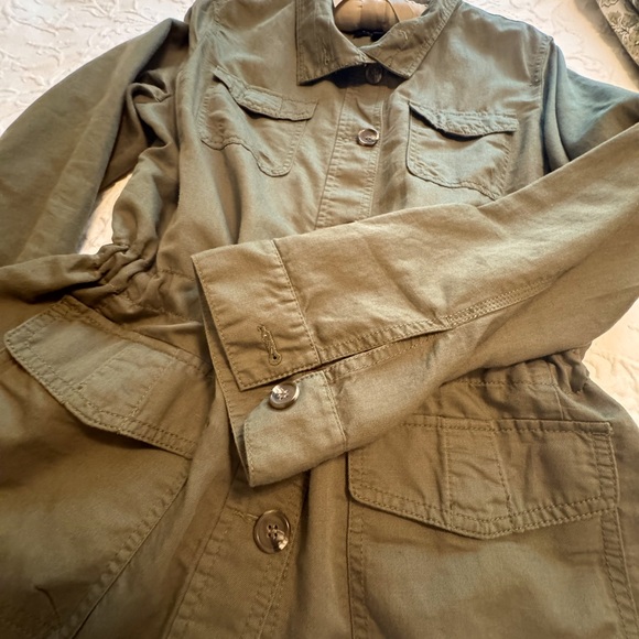 Talbots lightweight olive jacket. Size L - Picture 9 of 9